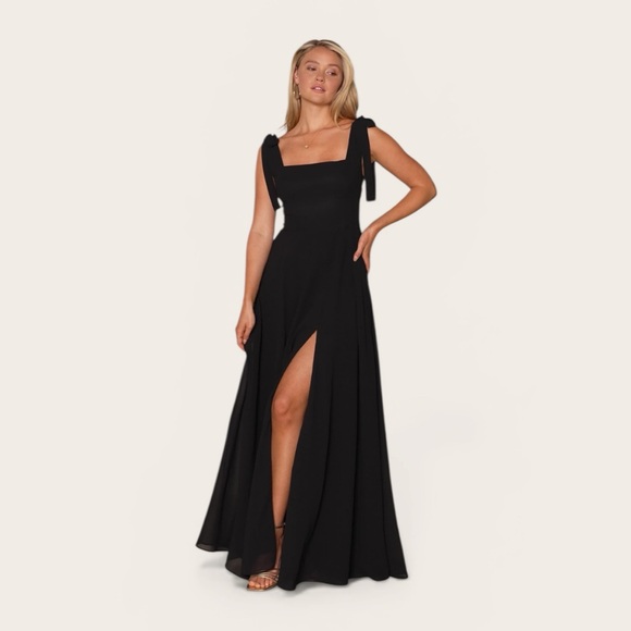Lulus Dresses & Skirts - NWT Lulu’s Love Me Forever Square Neck Tie Sleeve Floor Length ALine Flowy Dress